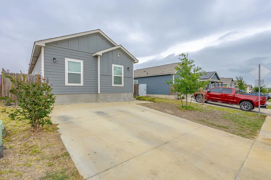 5414 St. Francis, Laredo, TX 78046 - #2