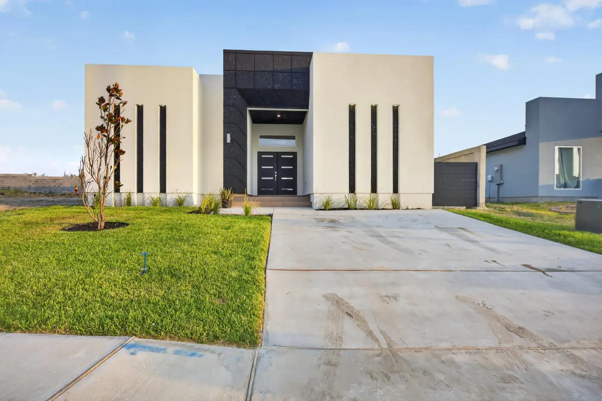 6525 Adenia Loop, Laredo, TX 78046 - #1