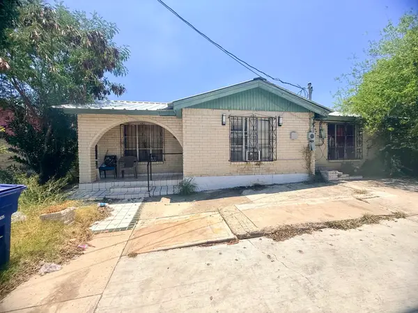 3003 Clark Blvd, Laredo, TX 78043