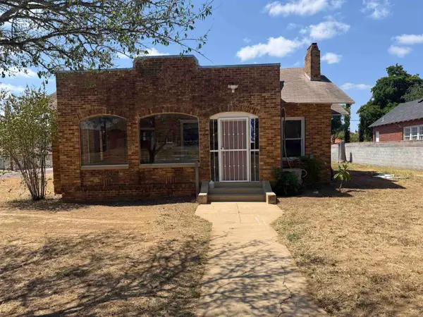 1319 Mier St, Laredo, TX 78040