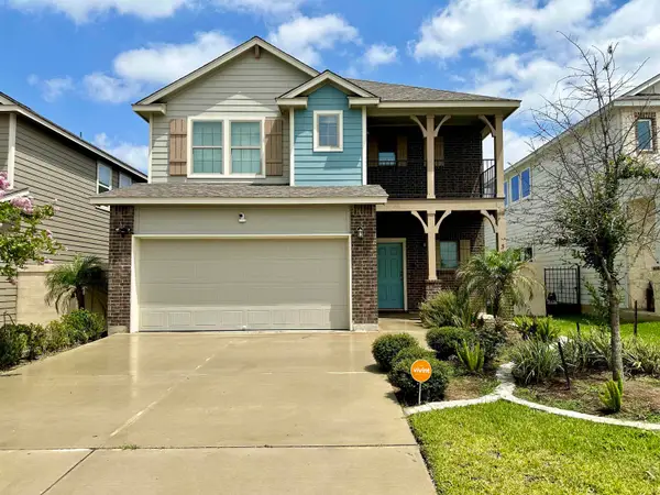 310 Baywater Hill Ln, Laredo, TX 78045