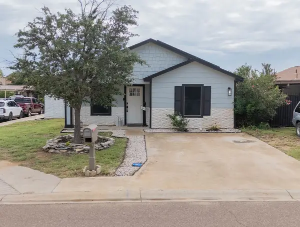 11814 Mohawk Dr, Laredo, TX 78045