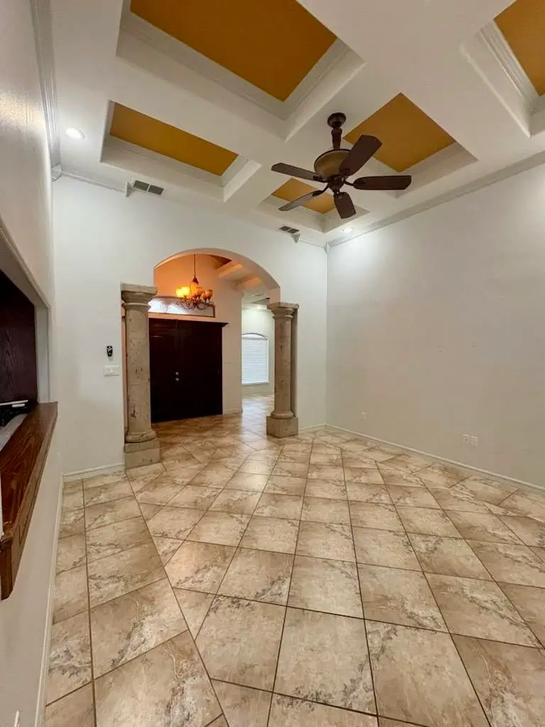 2024 Durango Ave, Laredo, TX 78046 - #3