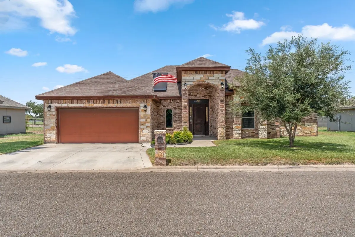 2303 Lake View Dr., Mission, TX 78572 - #1