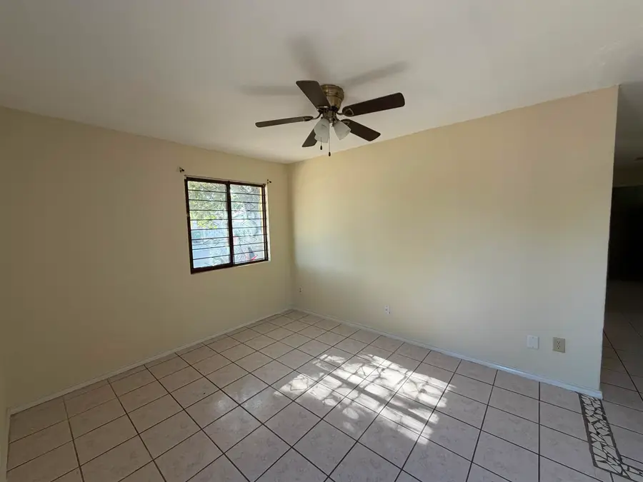 3502 Guadalupe St, Laredo, TX 78043-3827 - #3