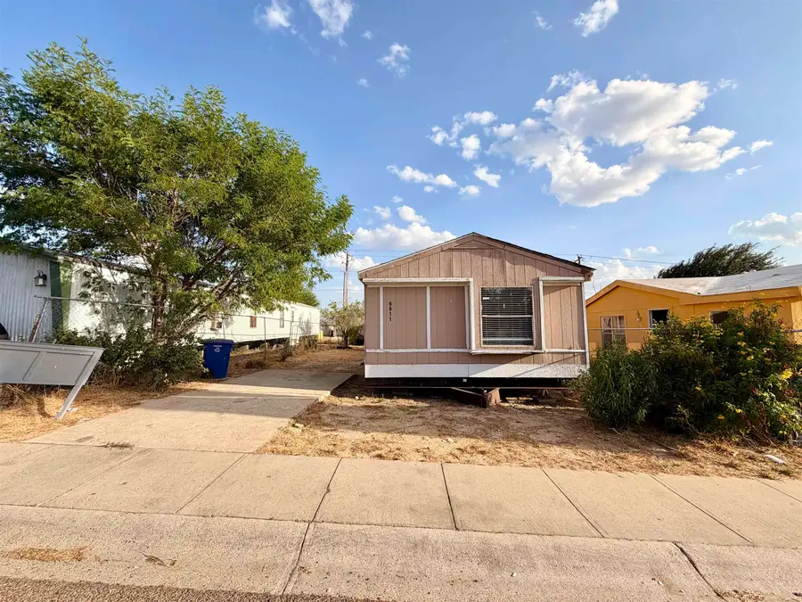 6009 Balcones Dr, Laredo, TX 78046 - #2