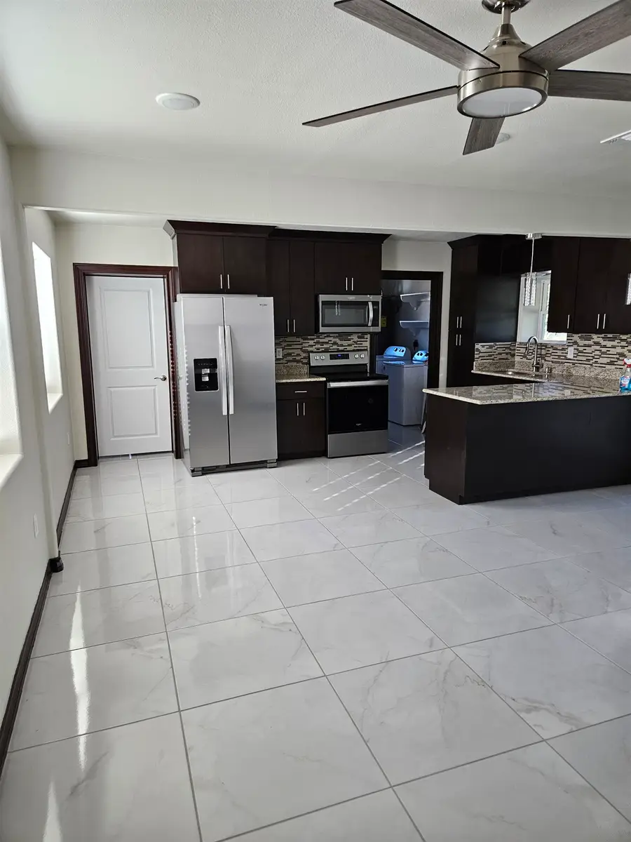 3901 Logan Ave, Laredo, TX 78041-5012 - #2