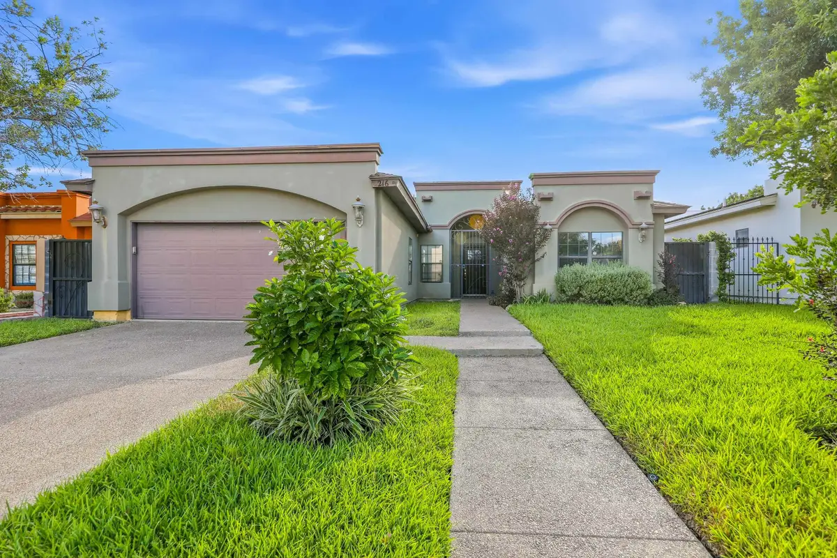 216 Newcastle Dr, Laredo, TX 78045 - #1
