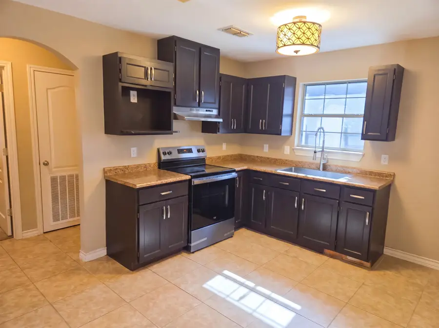 4517 Vanessita Crt, Laredo, TX 78046-8839 - #2