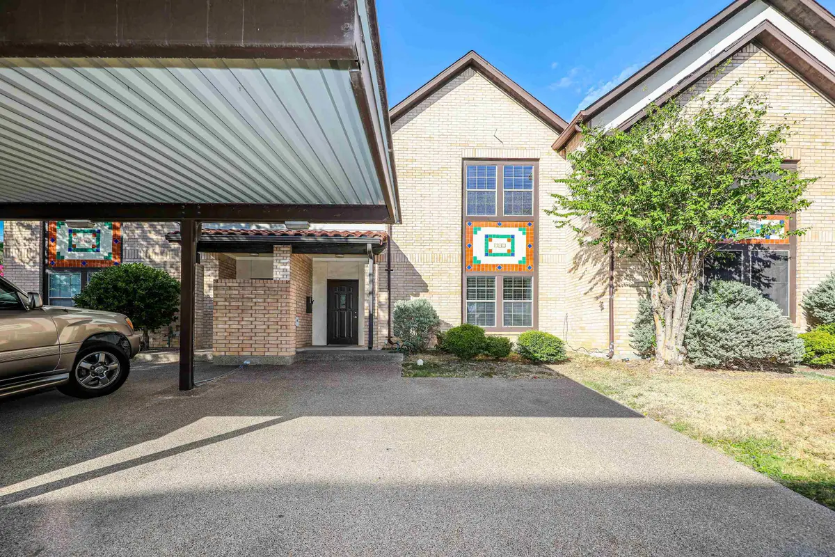 2445 Monarch Dr, Laredo, TX 78045 - #1