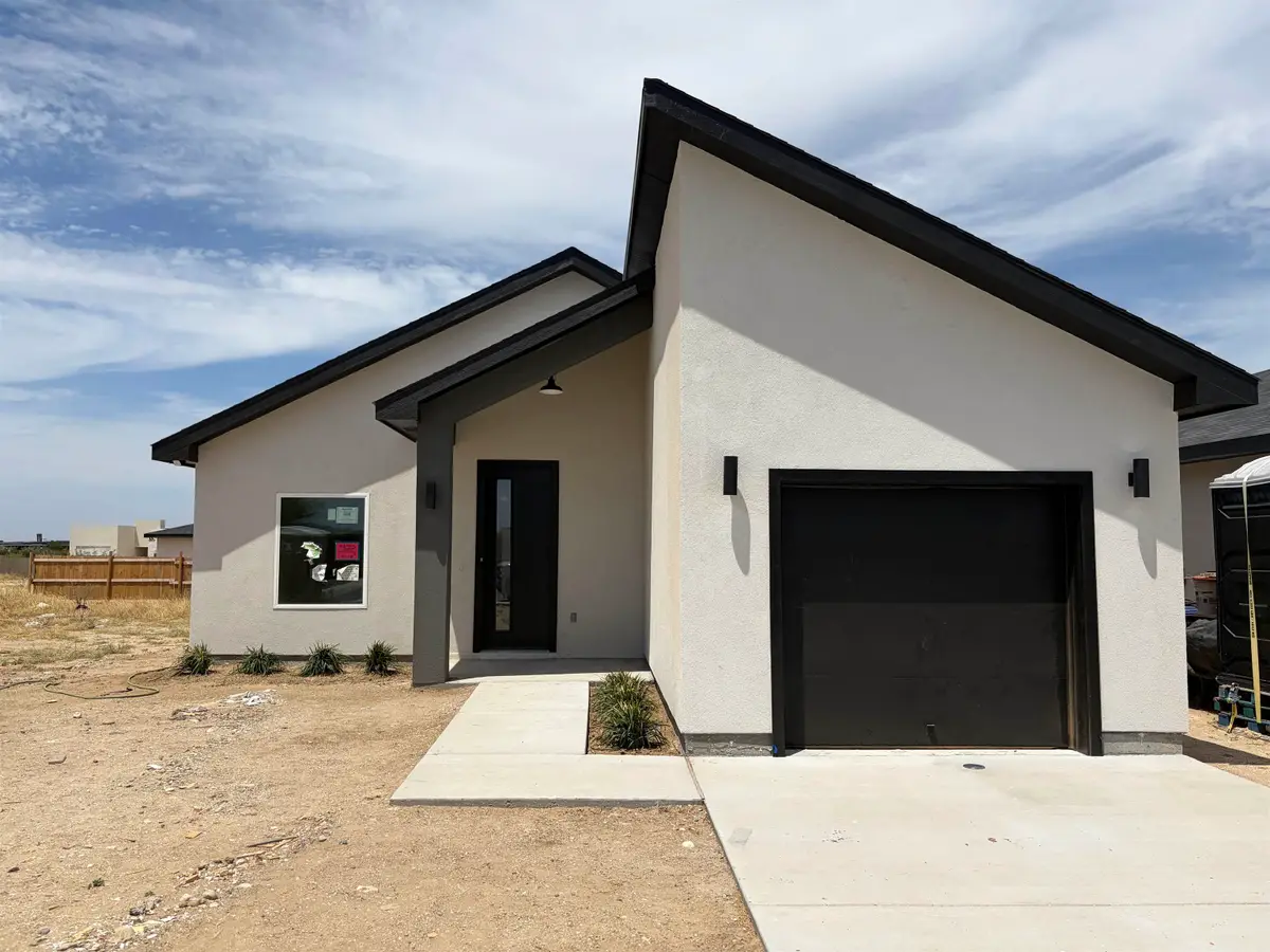 6710 El Bosal Ln., Laredo, TX 78046 - #1