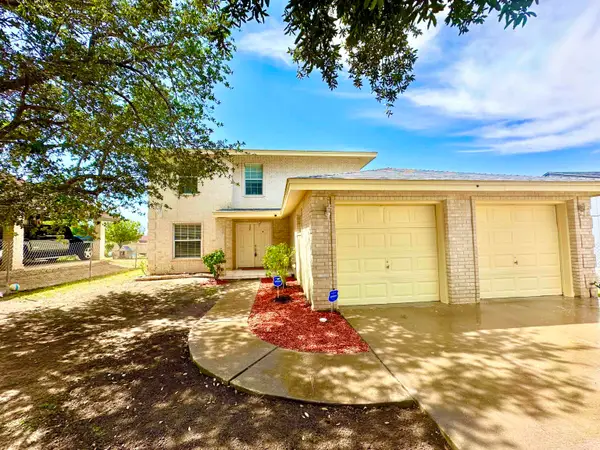 142 Salamanca Ave, LAREDO, TX 78046-8406