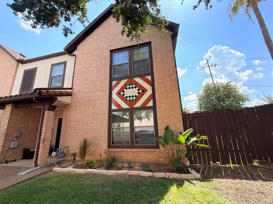 2445 Monarch Dr, Laredo, TX 78045 - #2