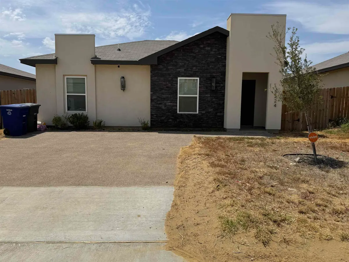 5224 Higuera Ln., Laredo, TX 78046 - #1