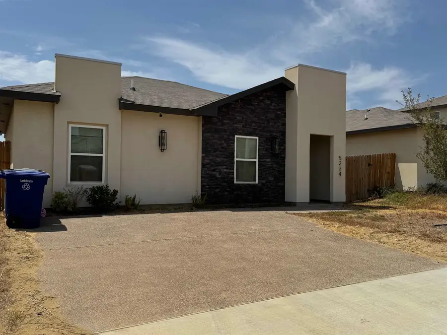 5224 Higuera Ln., Laredo, TX 78046 - #2