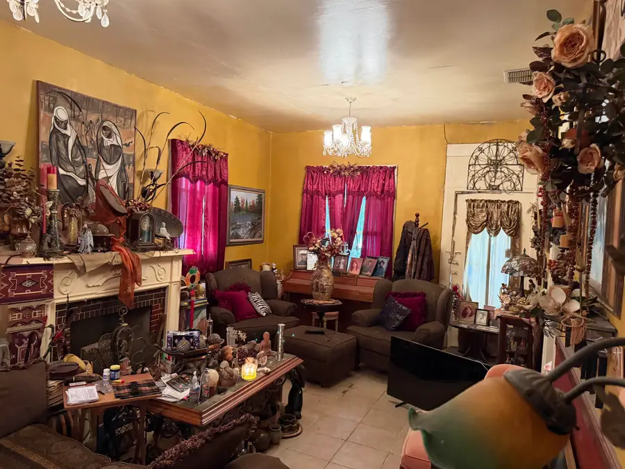 1520 Santa Maria Ave, Laredo, TX 78040 - #3