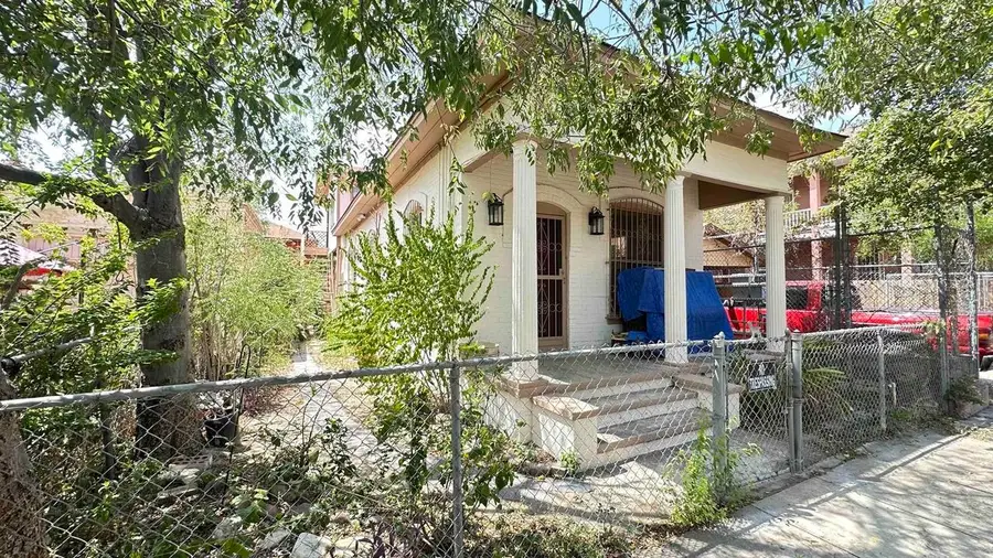 1515 Garcia St, Laredo, TX 78040 - #2