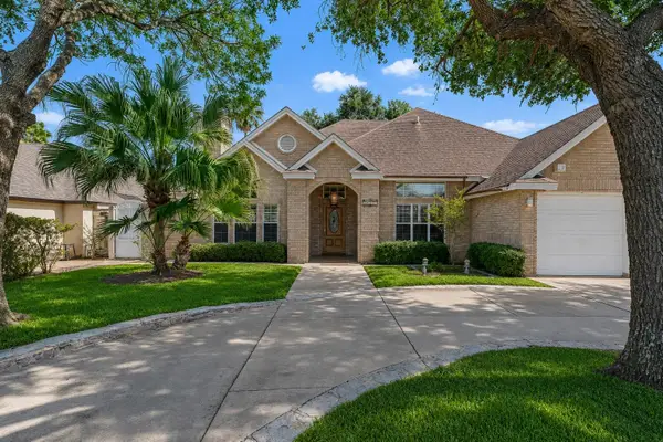1341 Kimberly Dr, Laredo, TX 78045