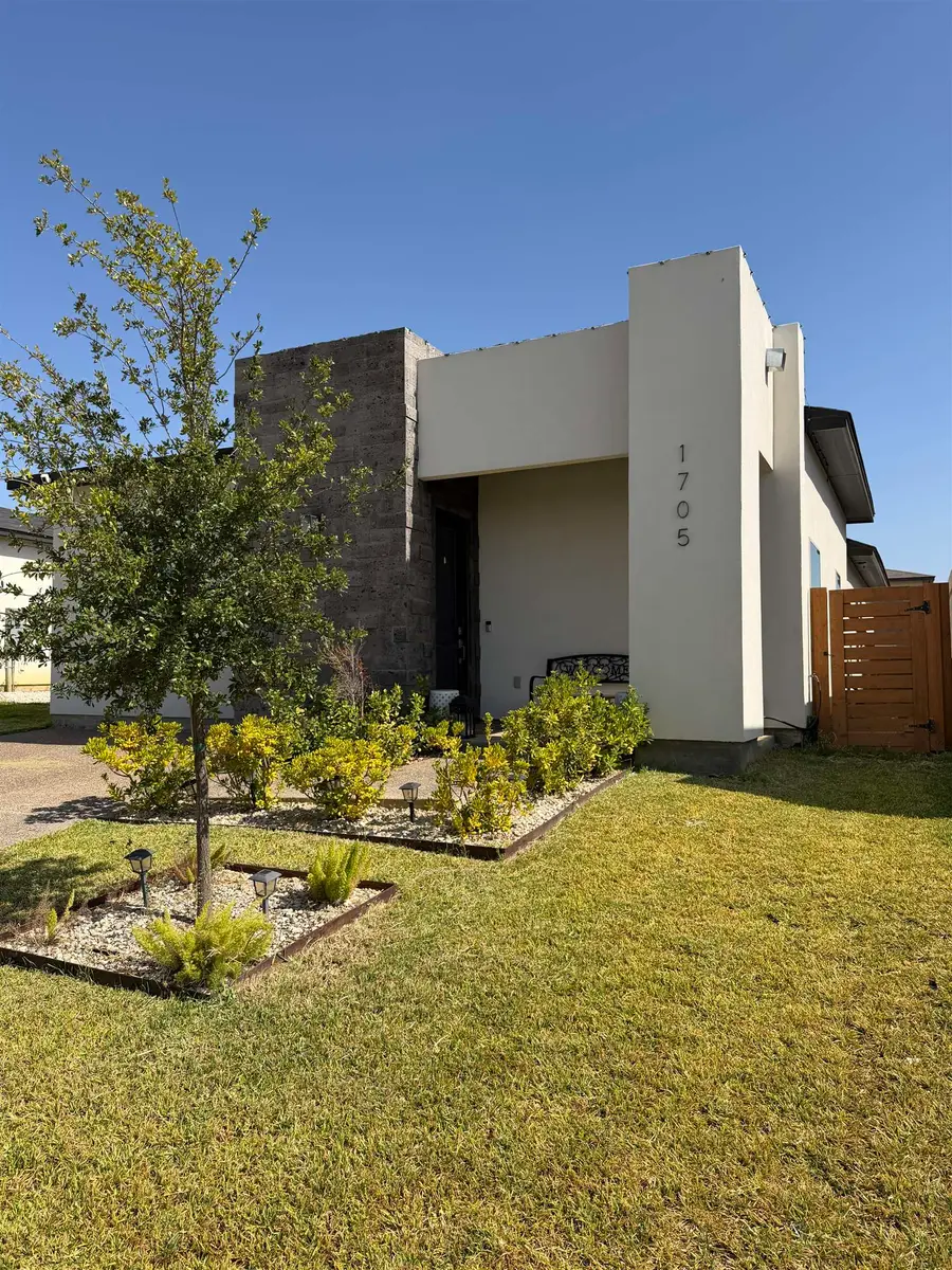 1705 Fresnillo Dr., Laredo, TX 78046 - #3