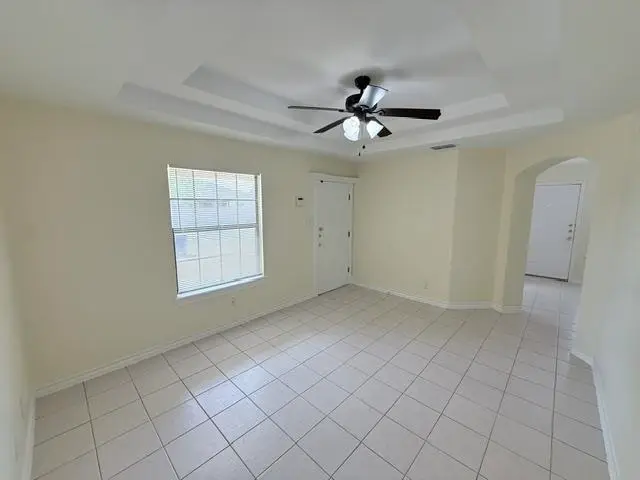 4515 Elizabeth Ave, Laredo, TX 78046 - #3