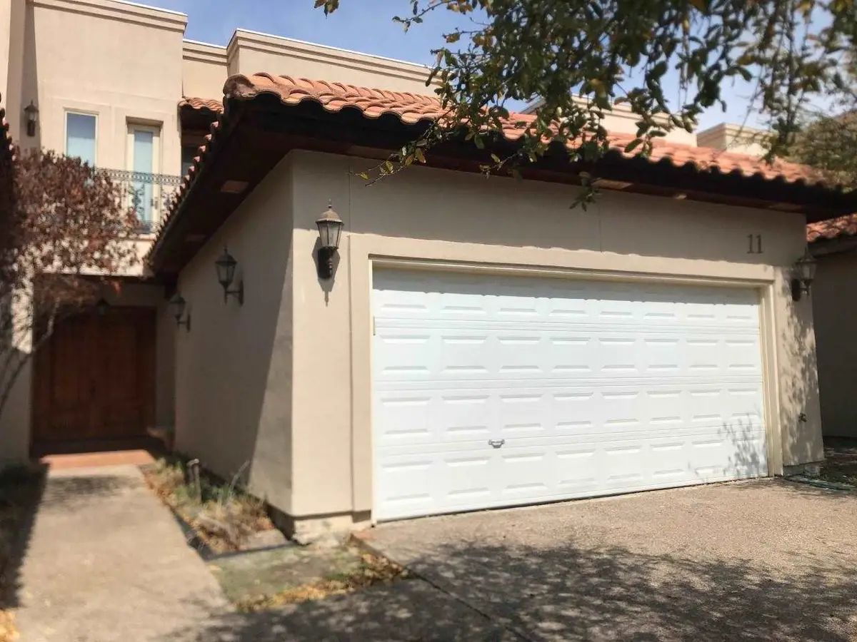 2110 Bermuda Dr, Laredo, TX 78045 - #1