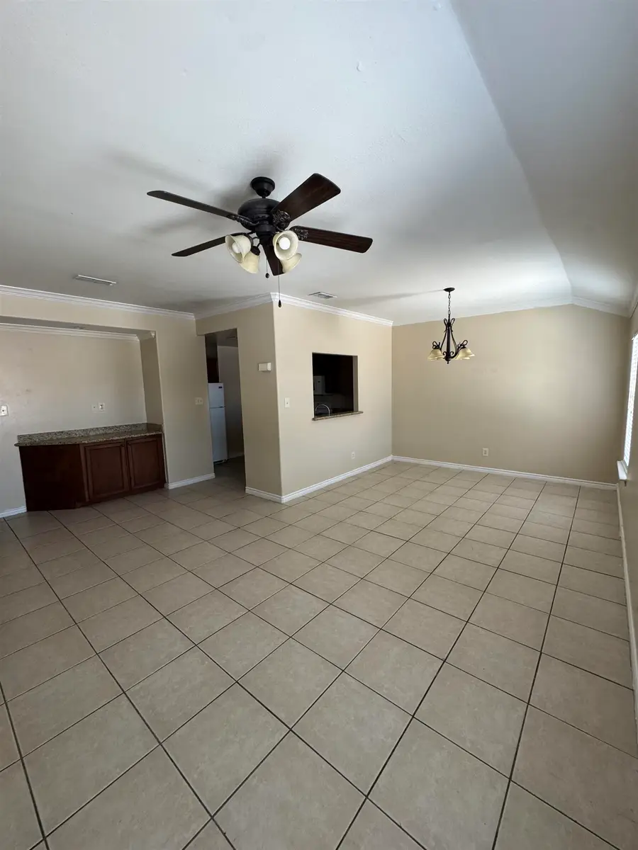9809 Sterling St., Laredo, TX 78045 - #3