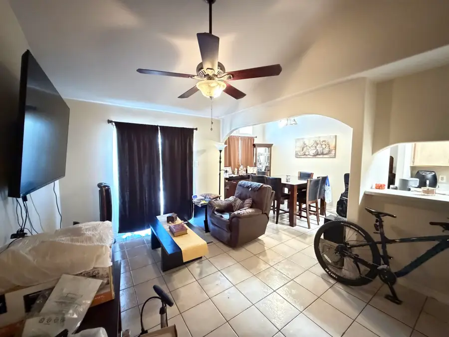 1751 Tiara Trl, Laredo, TX 78045 - #2