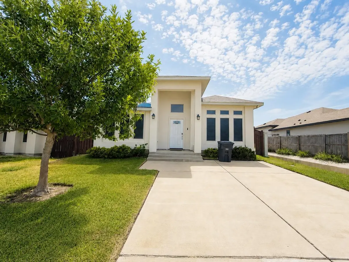 3715 Jose C Santos Dr, Laredo, TX 78046 - #1