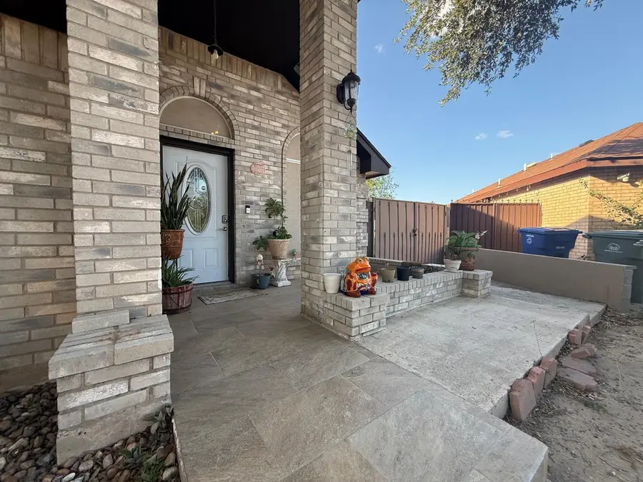 9638 Mallard Lp, Laredo, TX 78045 - #2
