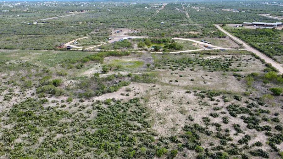 000 Ranch Road 7132D, Laredo, TX 78041 - #3