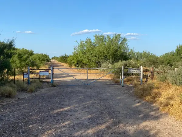 2818 Ranch Rd, San Ygnacio, TX 78067