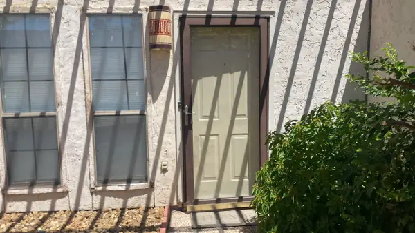 101 W Del Mar Blvd, Laredo, TX 78041