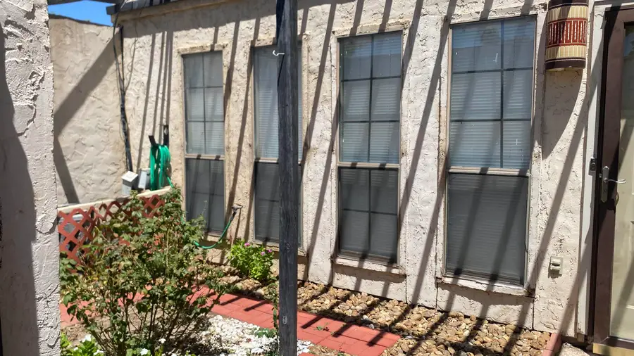 101 W Del Mar Blvd, Laredo, TX 78041 - #3