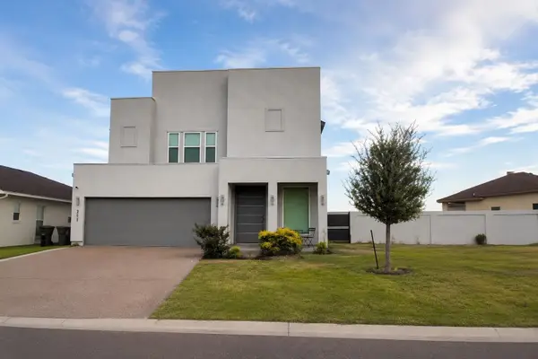 711 Solaz Dr., Laredo, TX 78045