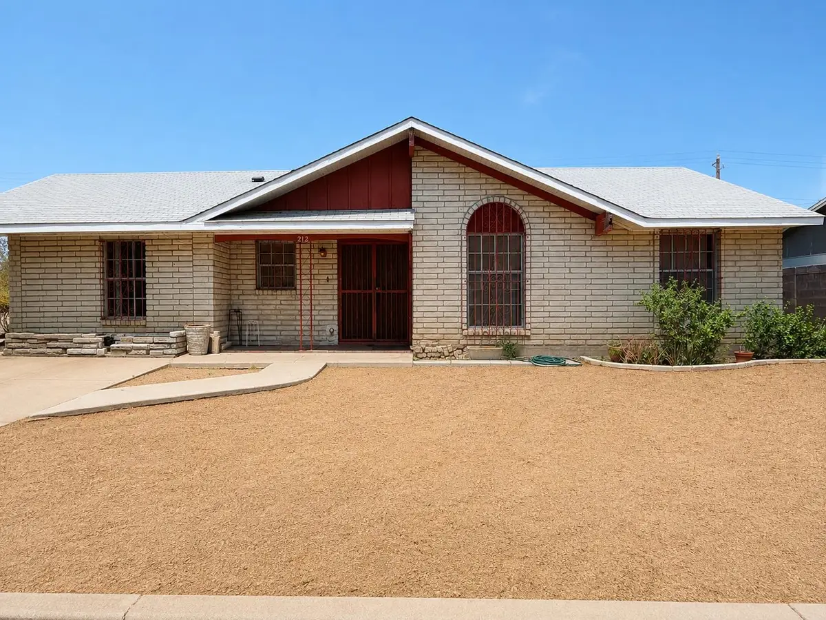 212 Maguey Dr, Laredo, TX 78041 - #1