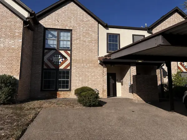 2445 Monarch Dr, Laredo, TX 78045-4265