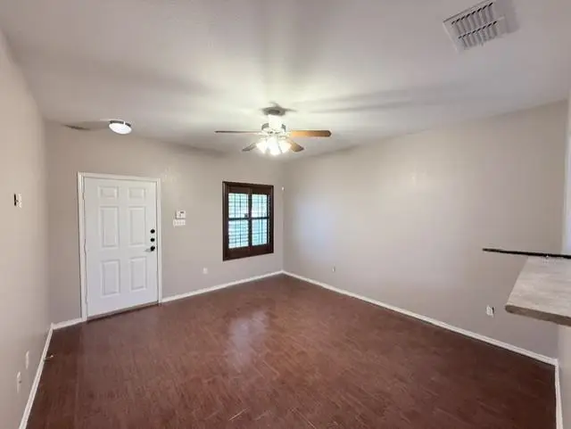 11307 Kirby Dr, Laredo, TX 78045 - #2