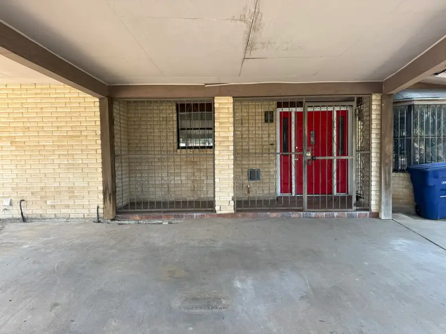 2121 San Jose St, Laredo, TX 78043 - #2