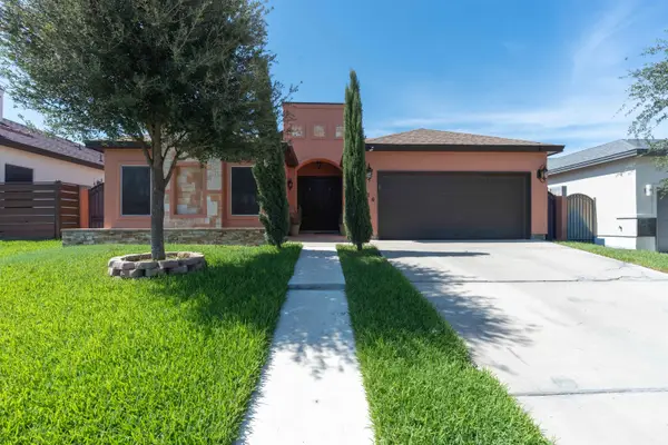 216 Twin Oak Dr, LAREDO, TX 78045-6857