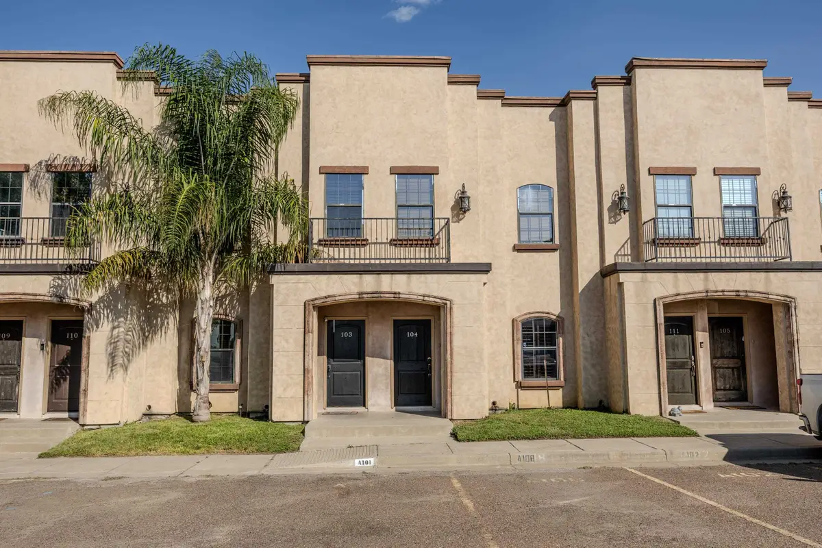 8216 Casa Verde Rd, Laredo, TX 78041 - #1