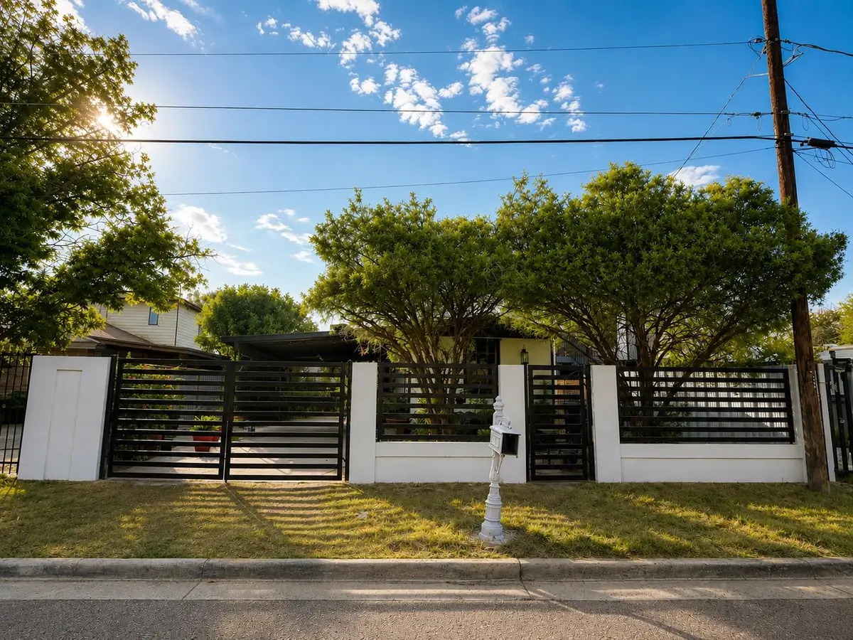 4808 Los Martinez Dr, Laredo, TX 78041 - #1