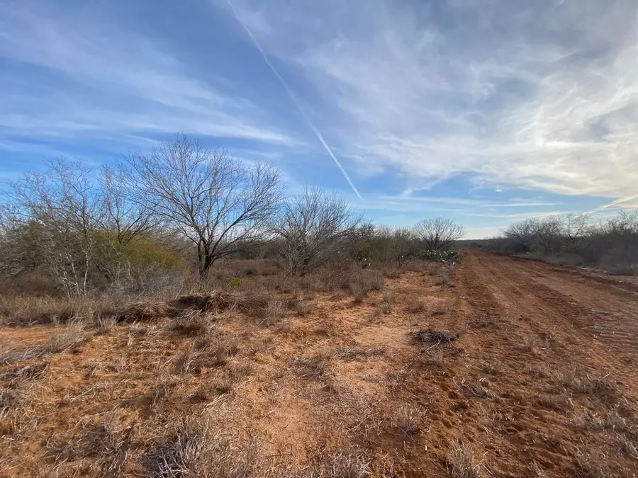 004 Ranch Rd, Encinal, TX 78019 - #2