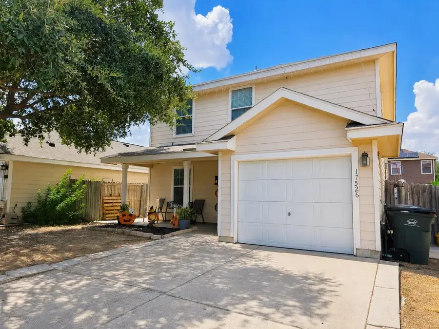 17526 College Port Dr, Laredo, TX 78045 - #3