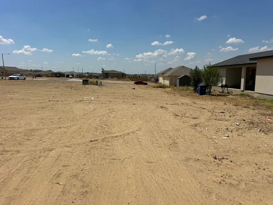 6007 Cherimoya Ln., Laredo, TX 78046 - #3