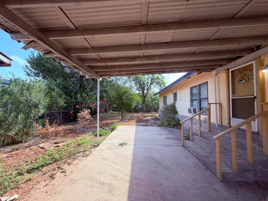 507 Lobo Lp, Laredo, TX 78045-8733 - #3