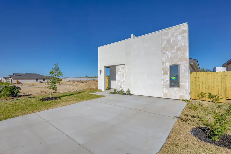 109 Faith Dr., Laredo, TX 78043 - #2