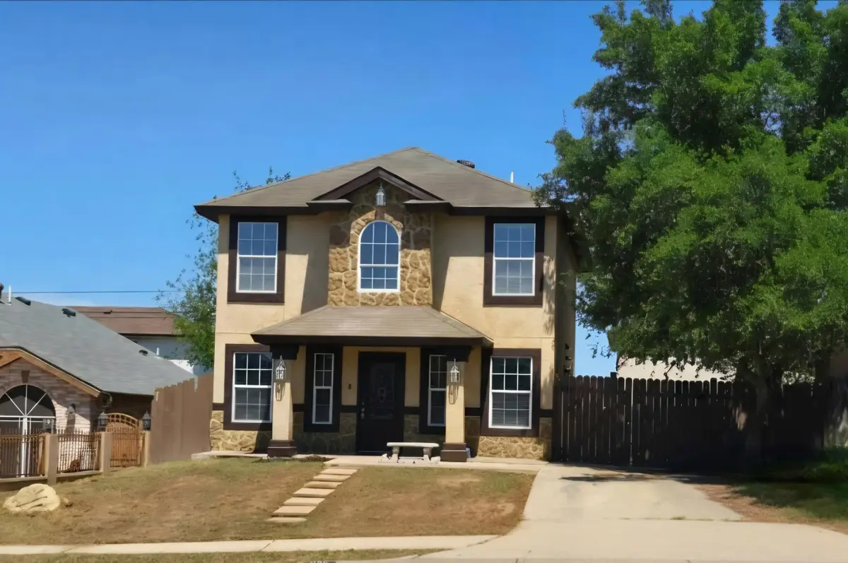 1136 Savannah Lp, Laredo, TX 78046 - #1