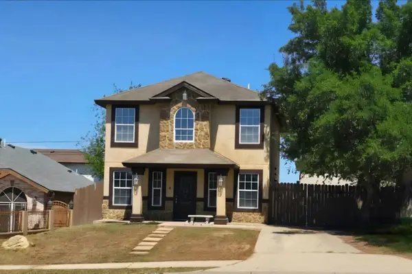 1136 Savannah Lp, Laredo, TX 78046