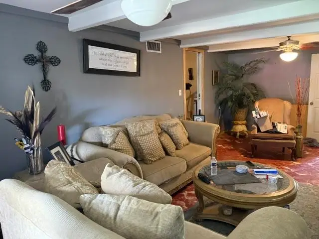 2101 N Smith Ave, Laredo, TX 78043 - #3