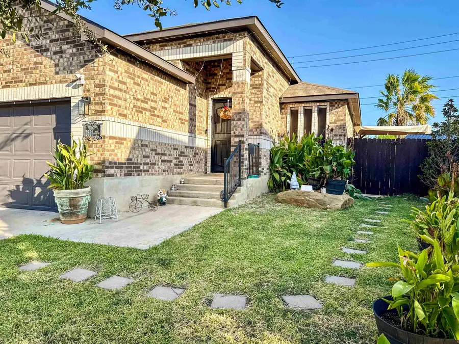 3501 Jose De La Paz, Laredo, TX 78046 - #3
